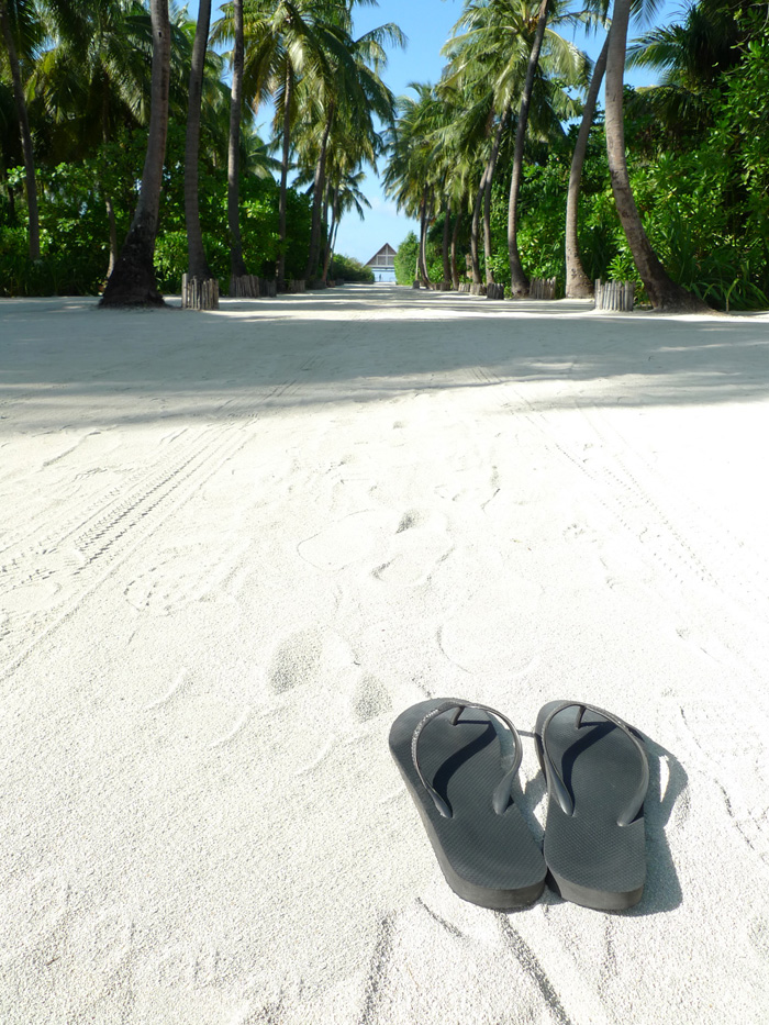 Maldives - soft white sand